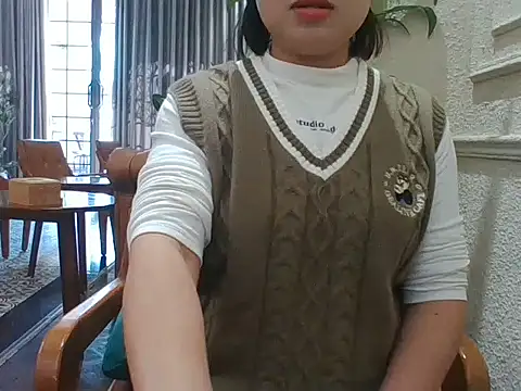 Snapshot of Zun_121 chatting on 11.27.25 Zun 121 online show from 11.27.25