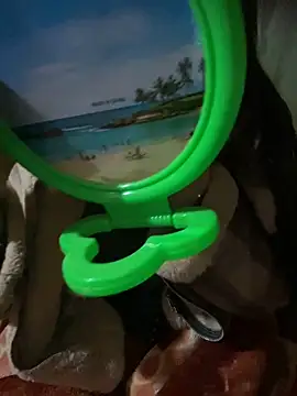 Snapshot of Subita_nice chatting on 11.28.25 Subita nice online show from 11.28.25