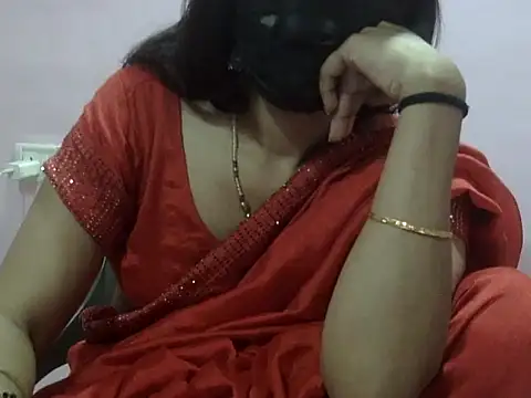 Snapshot of Laila_Cute chatting on 03.29.26 Laila Cute online show from 03.29.26