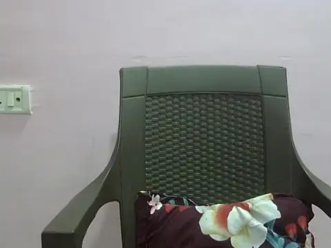 Snapshot of Laila_Cute chatting on 04.23.26 Laila Cute online show from 04.23.26