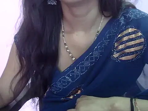 Snapshot of Laila_Cute chatting on 05.02.26 Laila Cute online show from 05.02.26