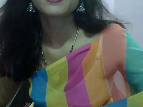 Snapshot of Laila_Cute chatting on 05.24.26 Laila Cute online show from 05.24.26