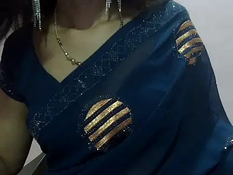 Snapshot of Laila_Cute chatting on 05.30.26 Laila Cute online show from 05.30.26