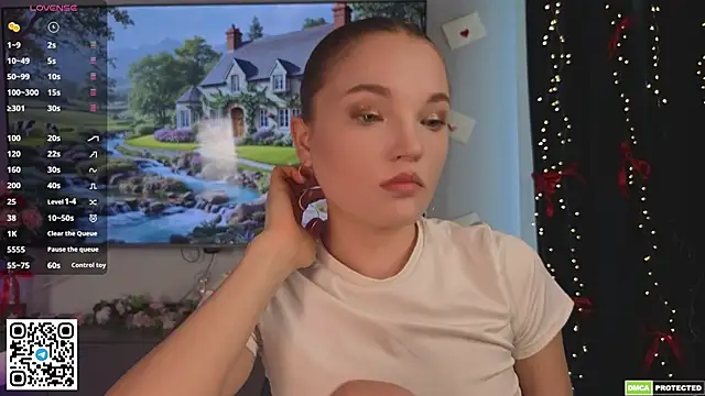 JulieLupo online show from 04.01.26