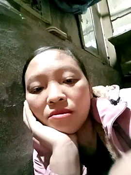 Minkine022 online show from 11.13.25