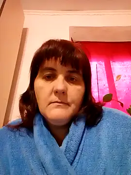 Snapshot of Sonya-35 chatting on 10.04.25 Sonya-35 online show from 10.04.25