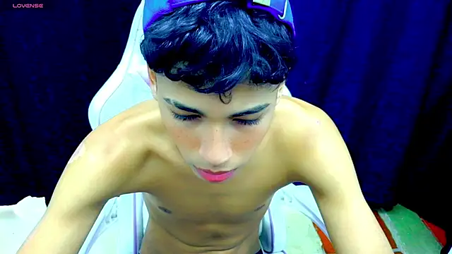 Im david02 online show from 11.10.25