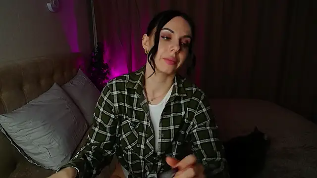 Poison inyour Mind   online show from 10.18.25