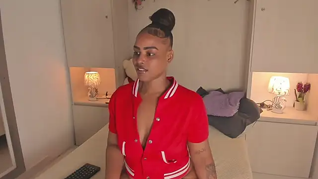 GigiMane online show from 10.10.25