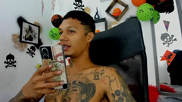 The boy dreams1 online show from 10.25.25