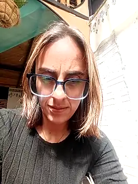 Jade 1-9 online show from 10.06.25