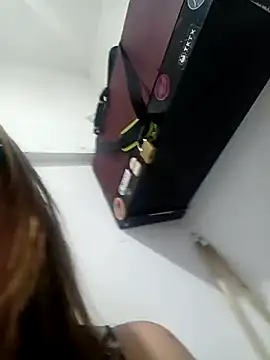 Jade 1-9 online show from 10.15.25