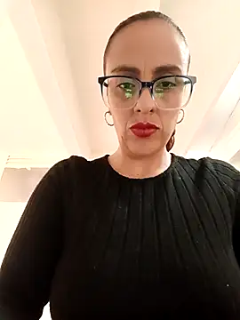 Snapshot of Jade_1-9 chatting on 02.14.26 Jade 1-9 online show from 02.14.26