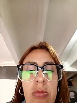 Snapshot of Jade_1-9 chatting on 02.18.26 Jade 1-9 online show from 02.18.26