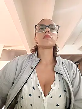 Snapshot of Jade_1-9 chatting on 02.24.26 Jade 1-9 online show from 02.24.26