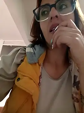 Snapshot of Jade_1-9 chatting on 02.26.26 Jade 1-9 online show from 02.26.26