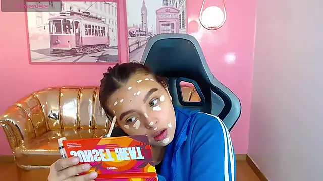 mia foster t online show from 12.20.25