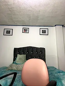 mitschellfox21 online show from 10.11.25