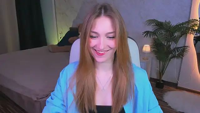 AngelAnabelle online show from 11.04.25