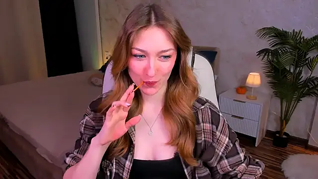 AngelAnabelle online show from 11.12.25