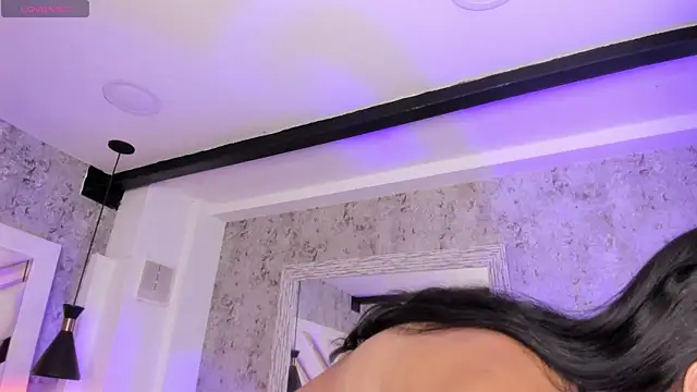 Vanessa Rain  online show from 04.11.26