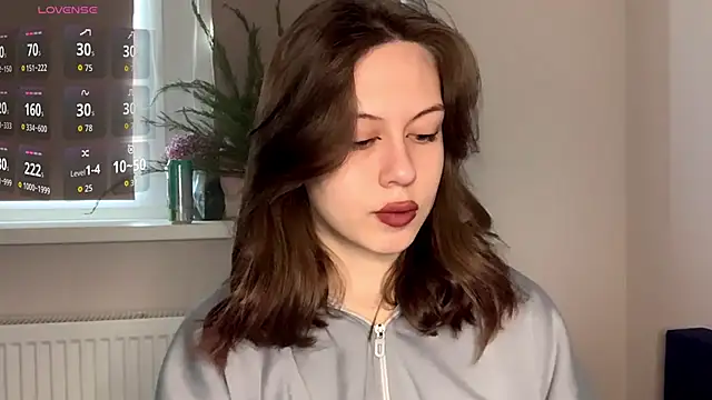 Nayra flash online show from 04.17.26