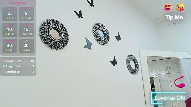 Perla Millsx online show from 11.27.25