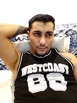 gooddboy01 online show from 10.21.25