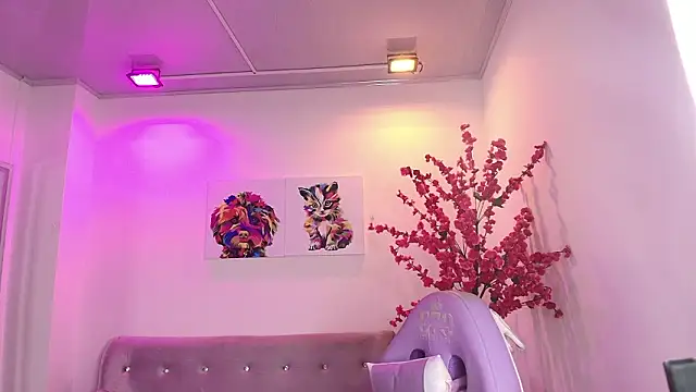 Summer miller online show from 03.06.26