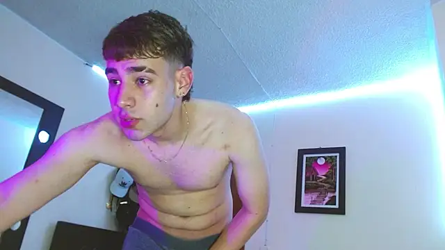 Snapshot of PapiNoha chatting on 10.06.25 PapiNoha online show from 10.06.25