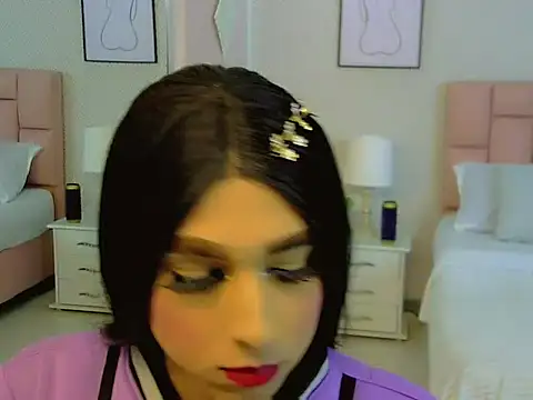 Luna LaFontaine online show from 10.06.25