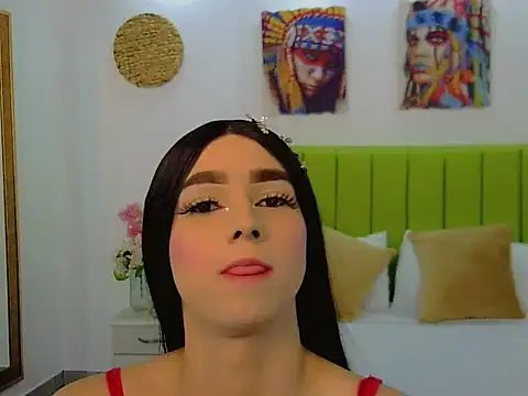 Luna LaFontaine online show from 10.11.25