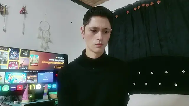 Tyler cat online show from 10.20.25