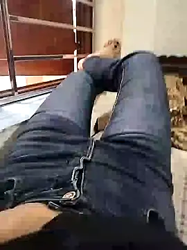 Lili 2love online show from 11.11.25