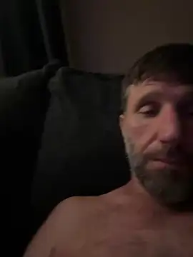 Snapshot of beastmaster504 chatting on 02.13.26 beastmaster504 online show from 02.13.26