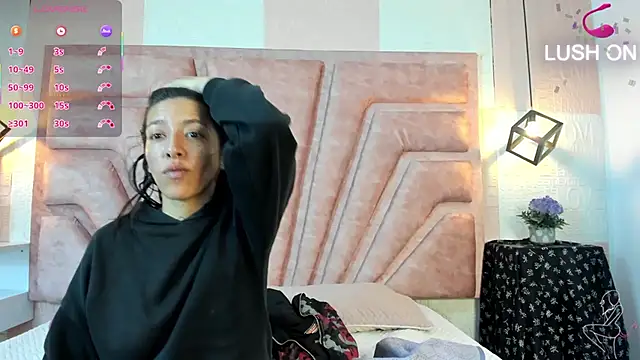 Julieta Slav3 online show from 03.29.26