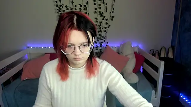 shy elina01 online show from 11.24.25