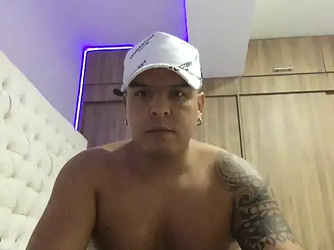 Snapshot of paisaexotico chatting on 10.06.25 paisaexotico online show from 10.06.25