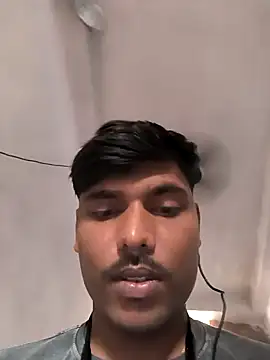 Snapshot of honestbbadboy chatting on 10.18.25 honestbbadboy online show from 10.18.25