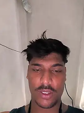 Snapshot of honestbbadboy chatting on 10.24.25 honestbbadboy online show from 10.24.25