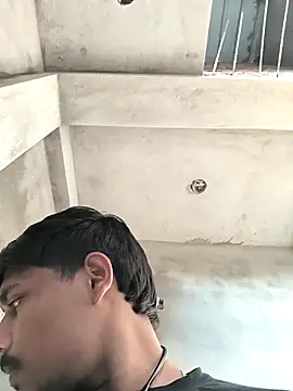 Snapshot of honestbbadboy chatting on 11.06.25 honestbbadboy online show from 11.06.25