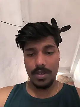 Snapshot of honestbbadboy chatting on 11.23.25 honestbbadboy online show from 11.23.25