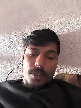 Snapshot of honestbbadboy chatting on 11.26.25 honestbbadboy online show from 11.26.25