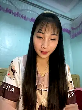 banlinh004 online show from 10.31.25