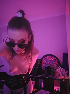 lonely Cosplay chick online show from 11.16.25