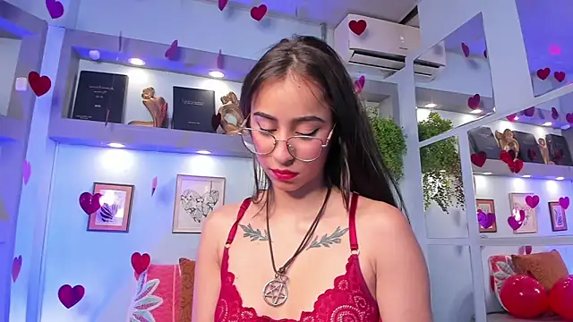 Snapshot of Alana_Martinez_ chatting on 02.02.26 Alana Martinez online show from 02.02.26