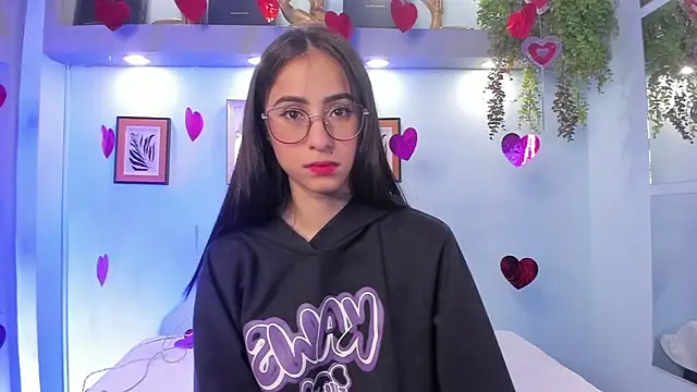 Snapshot of Alana_Martinez_ chatting on 02.11.26 Alana Martinez online show from 02.11.26