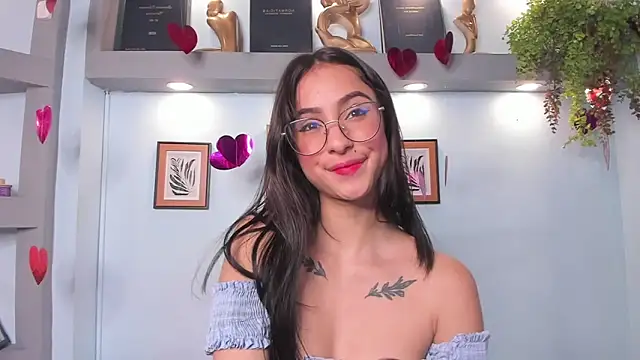 Snapshot of Alana_Martinez_ chatting on 02.25.26 Alana Martinez online show from 02.25.26