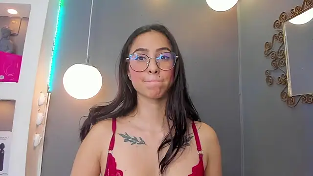 Alana Martinez  online show from 03.10.26