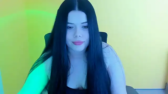 Mona Esty online show from 10.15.25